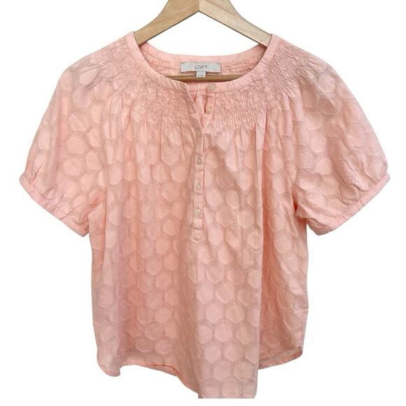 LOFT Blouse Peach Pink Metallic Sz M Puff Short Slv Cotton 1/2 Button Down Top - Picture 1 of 8